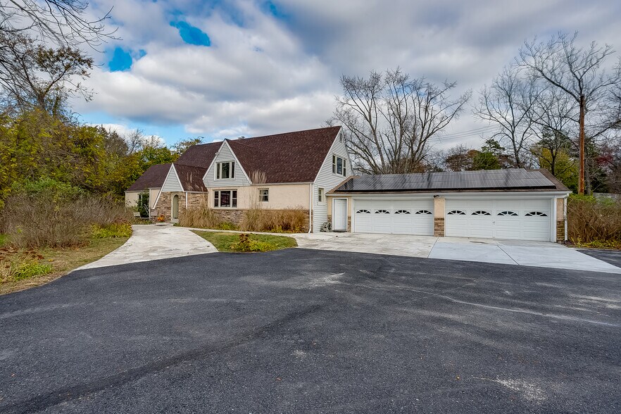 Primary Photo Of 1662 Route 206, Southampton Specialty For Sale