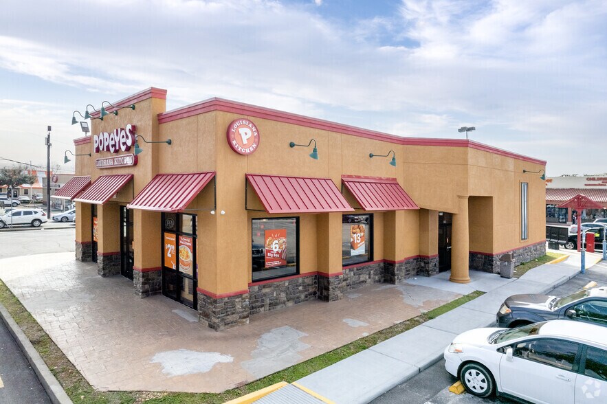 More Photos Of 6800-6890 Harrisburg Blvd, Houston Unknown For Lease