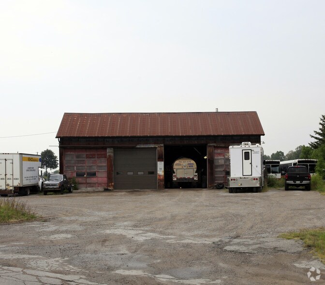 More Photos Of 35 Brook St, Scugog Service For Sale