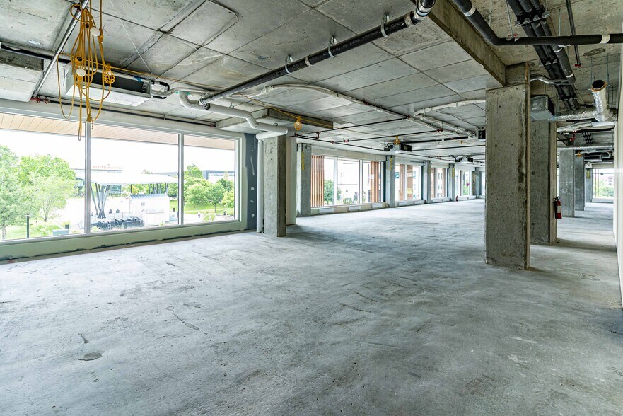 More Photos Of 700 Blvd Du Carrefour, Gatineau Apartments For Lease