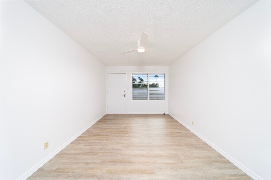 More Photos Of 230 Kapiolani St, Hilo Apartments For Sale