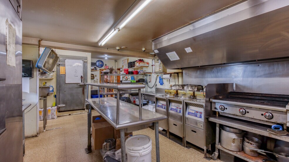 More Photos Of 8114 35th St, Colfax Restaurant For Sale