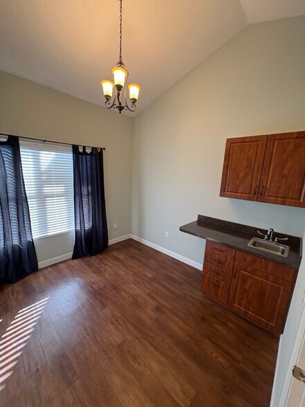 More Photos Of 9066 Cypress Green Dr, Jacksonville Medical For Sale