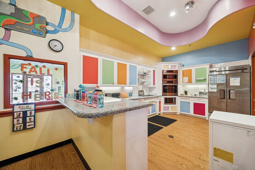 More Photos Of 5300 Ranch Point Dr, Katy Medical For Sale