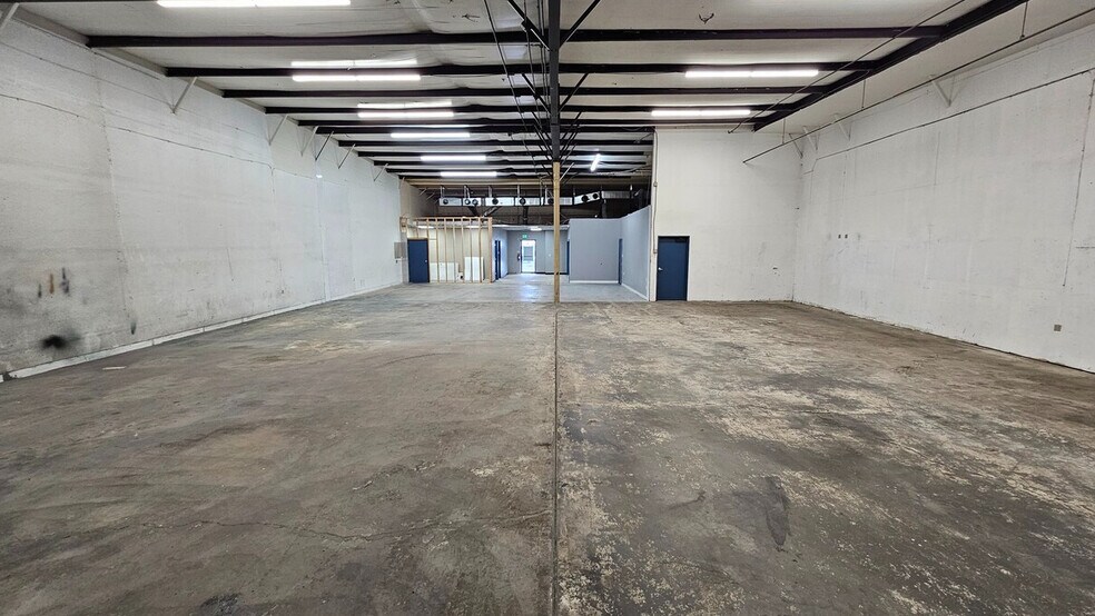 More Photos Of 6300 E 88th Ave, Henderson Warehouse For Lease
