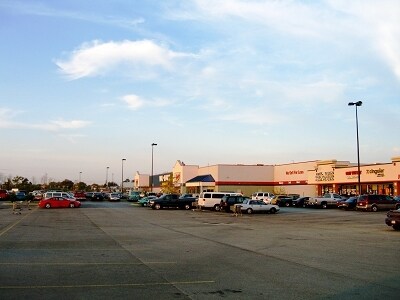 More Photos Of 2812 Spring Ave, Decatur Unknown For Lease