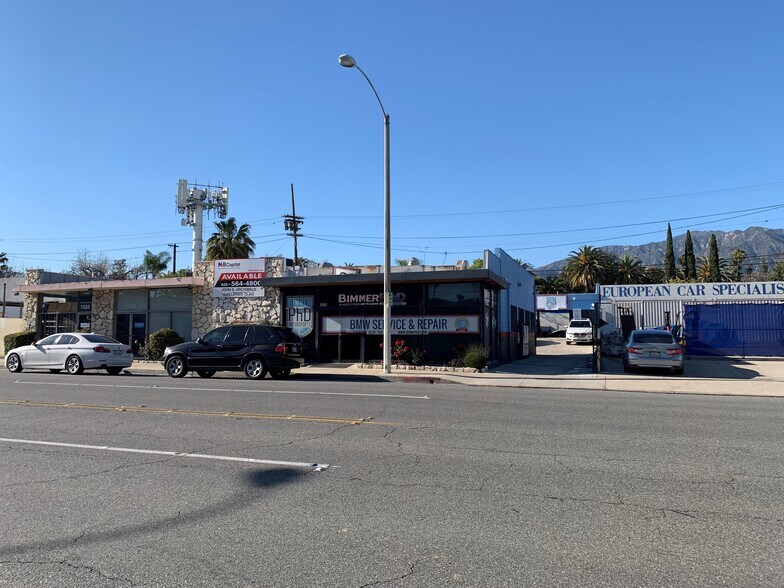More Photos Of 1533-1535 E Walnut St, Pasadena Freestanding For Sale