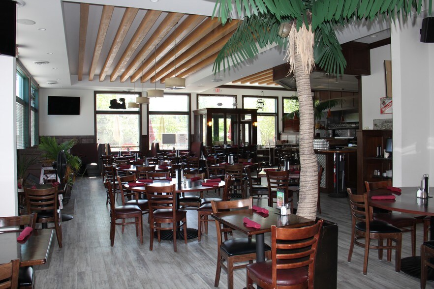 More Photos Of 115 Railway St W, Loretto General Retail For Sale