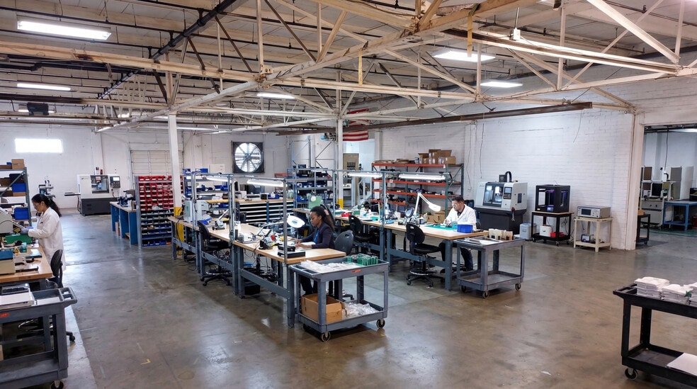 More Photos Of 2404 Hubbard St, Jacksonville Warehouse For Lease
