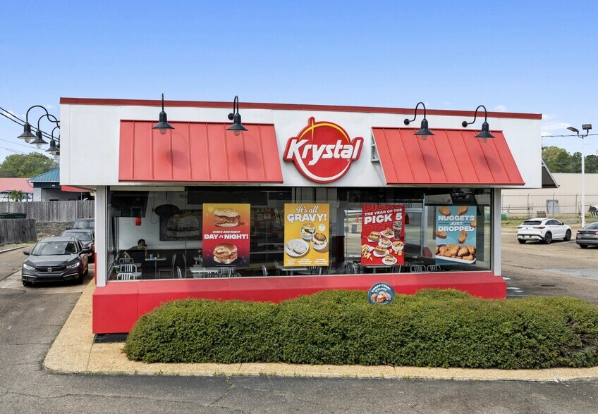 Primary Photo Of 4307 N State St, Jackson Fast Food For Sale