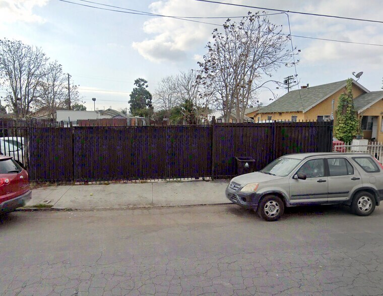 Primary Photo Of , Los Angeles Land For Sale