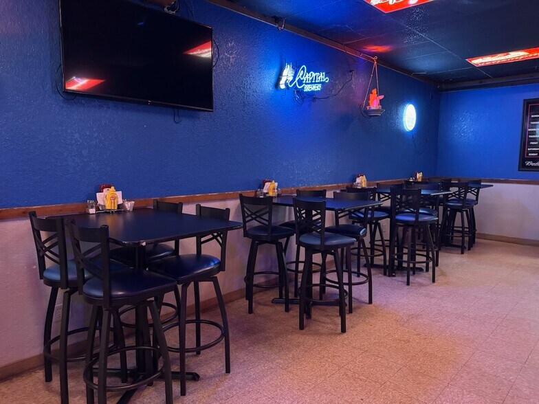 More Photos Of 68290 S Main St, Iron River General Retail For Sale