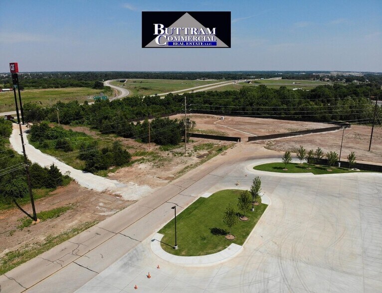More Photos Of NEC 32nd & I-49, Joplin Land For Sale