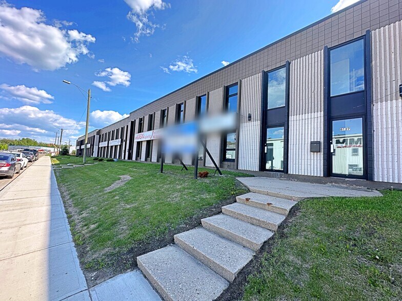 Primary Photo Of 8127 Fraser Av, Fort McMurray Service For Lease