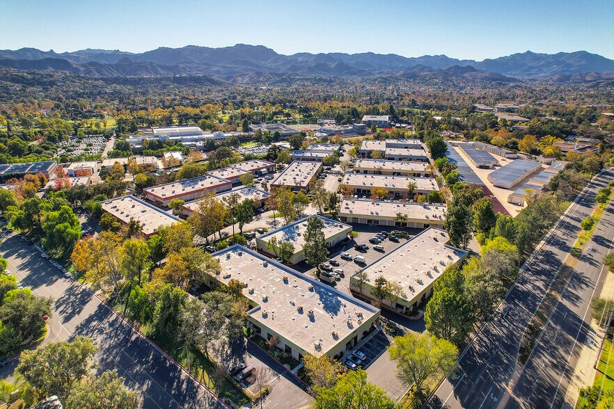 More Photos Of 31304-31348 Via Colinas, Westlake Village Unknown For Lease