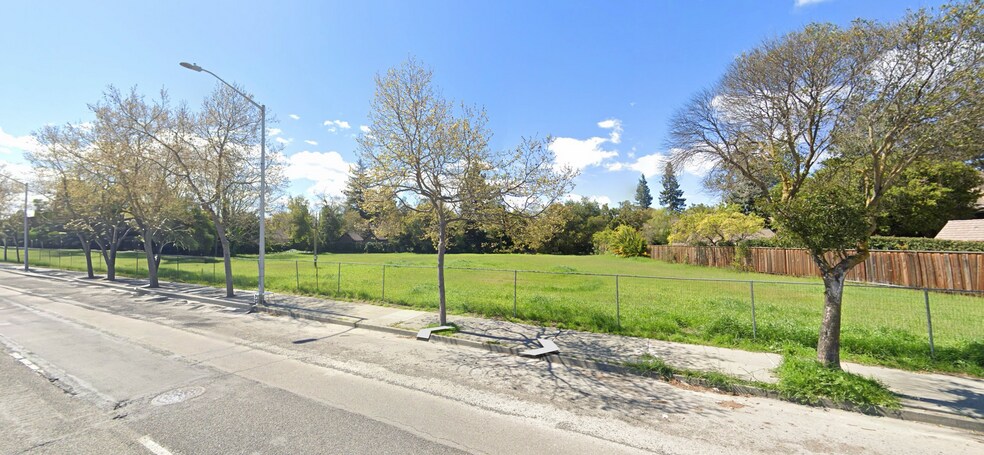 More Photos Of 4146 El Camino Real, Palo Alto Land For Sale
