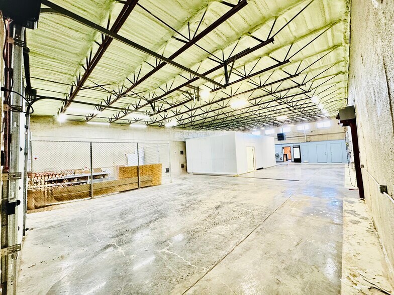 More Photos Of 36730 Democracy Dr, Trinidad Warehouse For Lease
