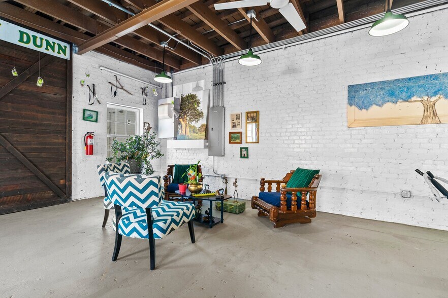 More Photos Of 123 S Railroad Ave, Dunn General Retail For Sale