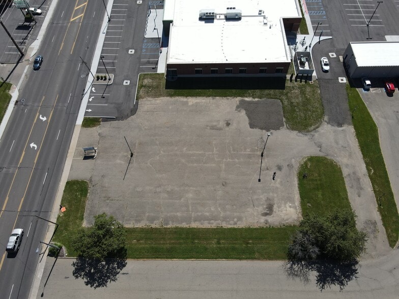 More Photos Of 630 30th St NW, Canton Land For Sale