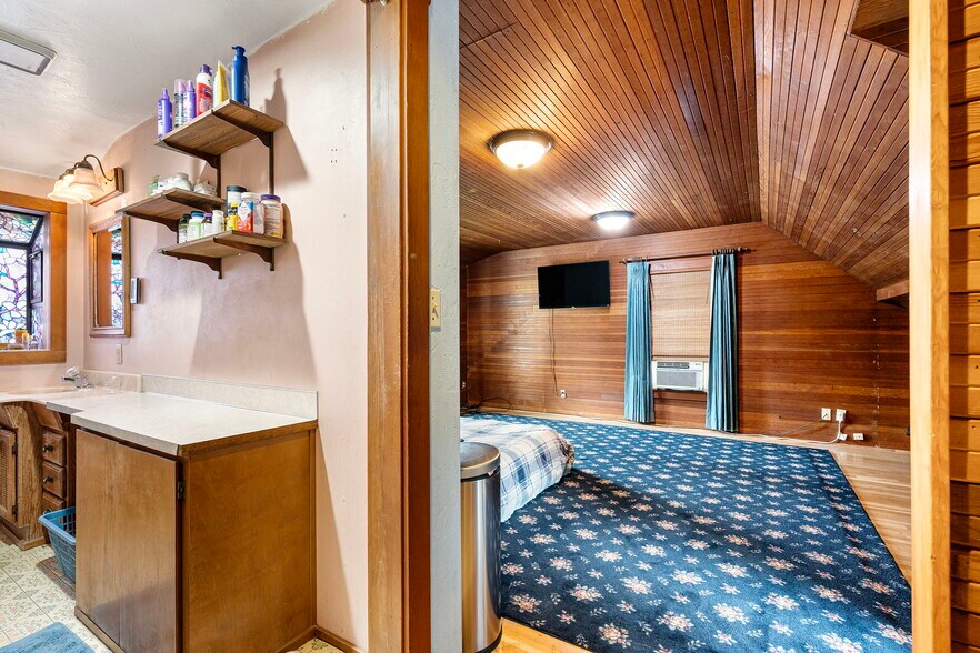 More Photos Of 292 S Garden Way, Eugene Land For Sale