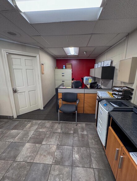 More Photos Of 4444 Highway 52 N, Rochester Auto Dealership For Sale