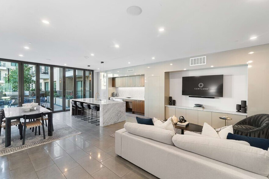 More Photos Of 3200 McKinney Ave, Dallas Multifamily For Sale