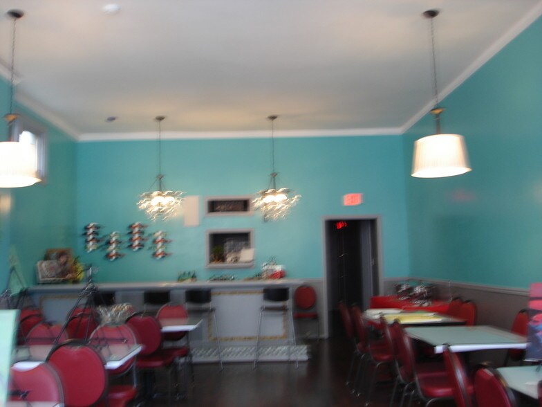 More Photos Of 402 Union St, Schenectady Storefront Retail Residential For Sale