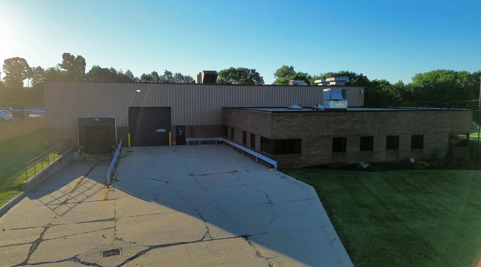 More Photos Of 244 Rex Blvd, Auburn Hills Warehouse For Sale