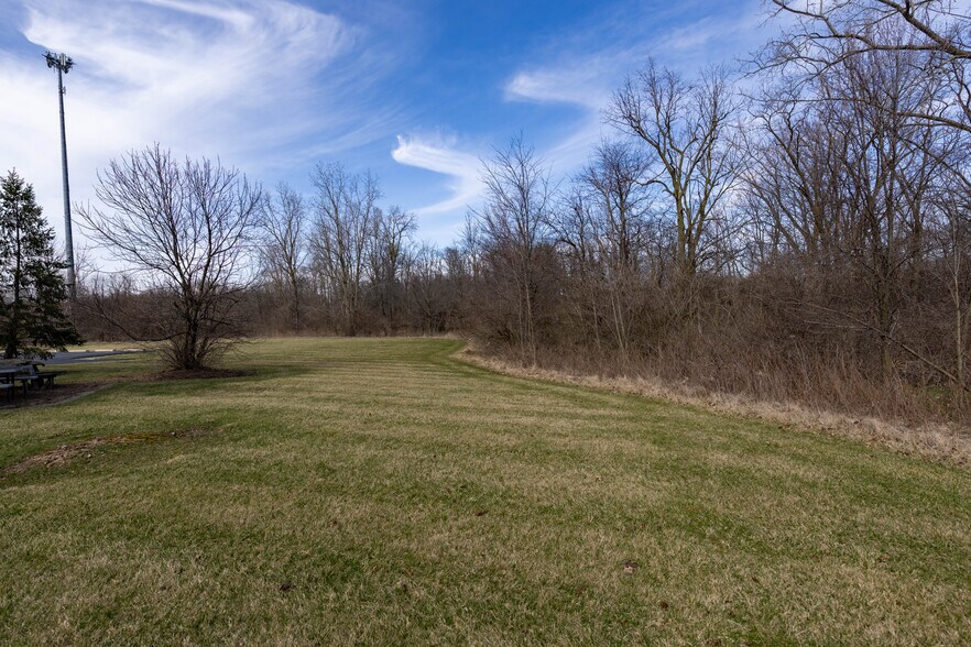 More Photos Of 4132 Elida Rd, Lima Medical For Sale