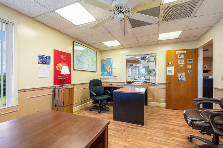 More Photos Of 2600 45th St, Vero Beach Food Processing For Sale