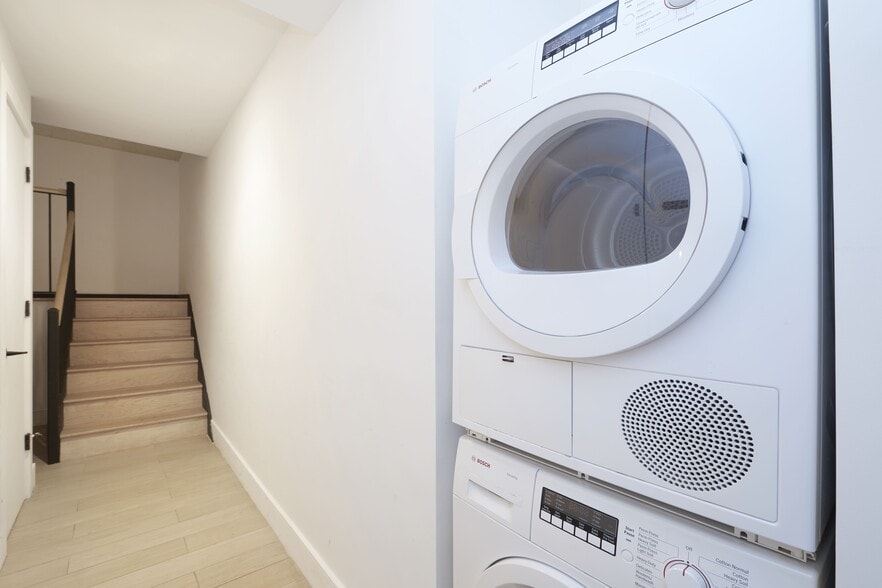 More Photos Of 245 E 30th St, New York Apartments For Sale