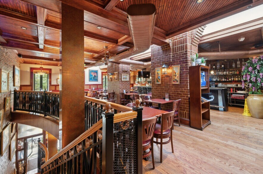 More Photos Of 1141-1143 Pine St, Philadelphia General Retail For Sale