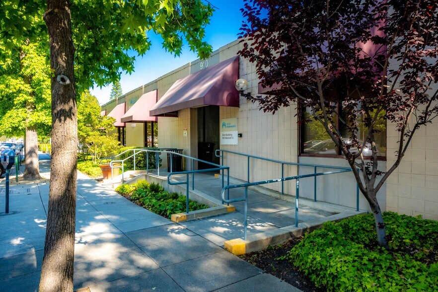More Photos Of 910 Marshall St, Redwood City Medical For Lease