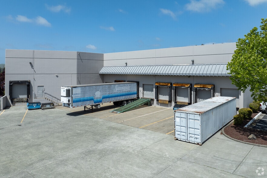 More Photos Of 1129 Industrial Ave, Petaluma Warehouse For Sale