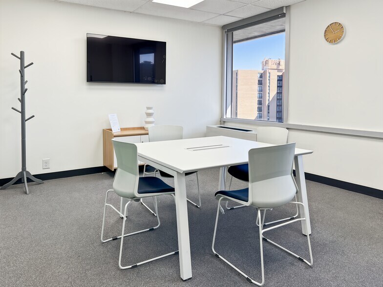 Primary Photo Of 205 S Whiting St, Alexandria Coworking Space