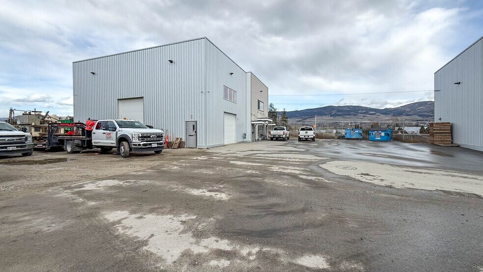 More Photos Of 2842-2848 Fenwick Rd, Kelowna Industrial For Sale