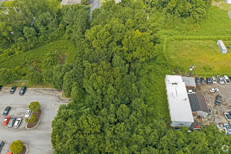 More Photos Of 5922 Fairburn Rd, Douglasville Land For Sale