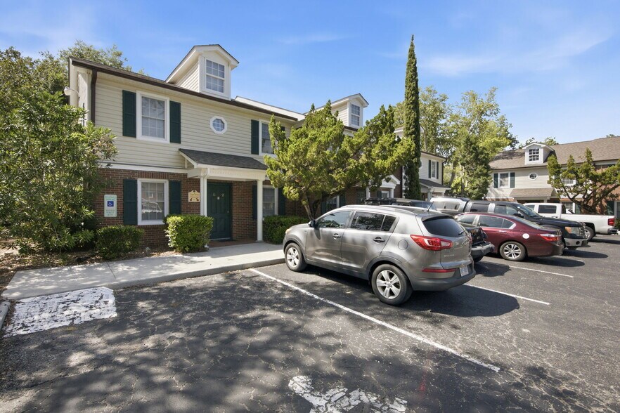 More Photos Of 3801 Wrightsville Ave, Wilmington Office Residential For Lease