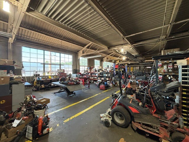 More Photos Of 1701 N 1st Ave, Evansville Industrial For Sale