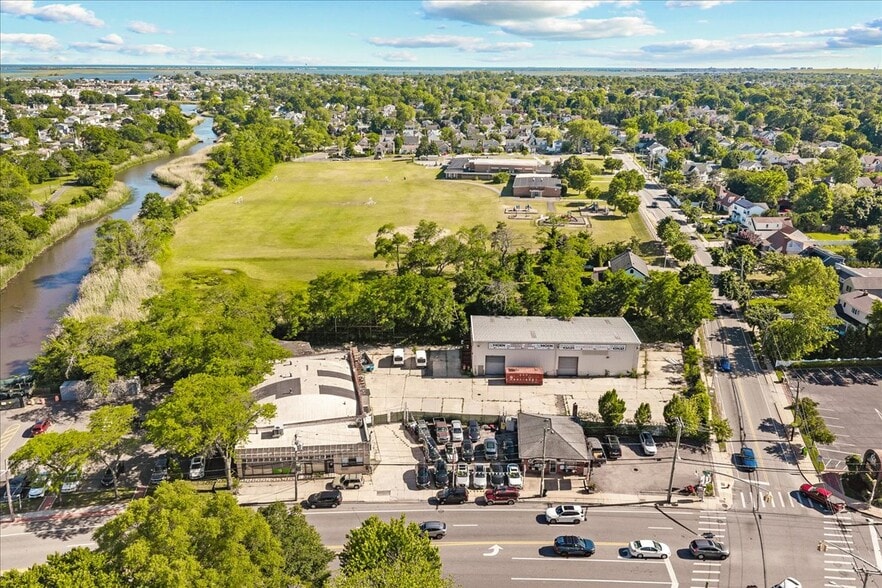 More Photos Of 1044 Merrick Rd, Baldwin Warehouse For Sale