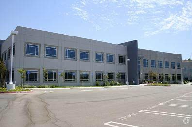 More Photos Of 2590 Conejo Spectrum St, Thousand Oaks Warehouse For Lease