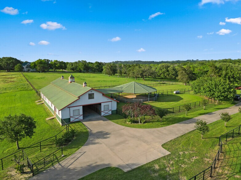 More Photos Of 1007 FM 390 E, Brenham Land For Sale