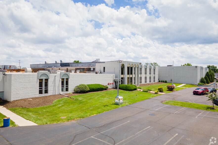 More Photos Of 707 N Valley Forge Rd, Lansdale Warehouse For Sale