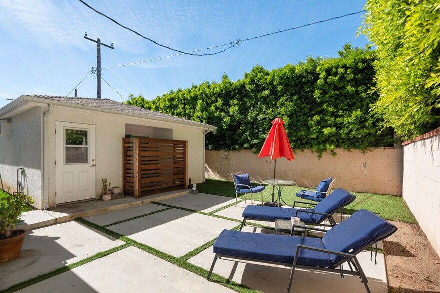 More Photos Of 4069-4071 Sawtelle Blvd, Culver City Apartments For Sale