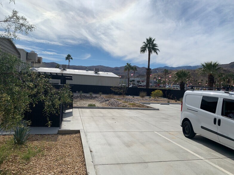 More Photos Of 68301 Kieley Rd, Cathedral City Service For Sale