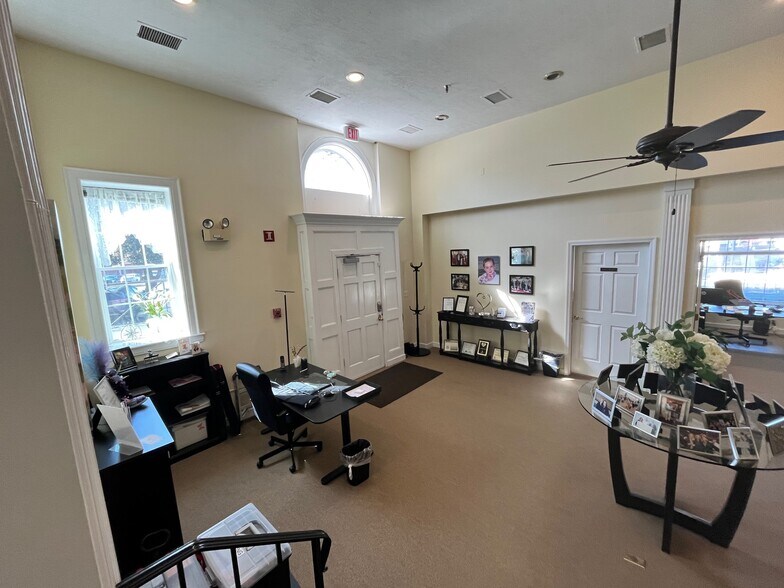 More Photos Of 2217 Princess Anne St, Fredericksburg Office Residential For Lease