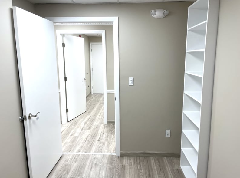 More Photos Of 1010 GAR Hwy, Swansea Office For Sale