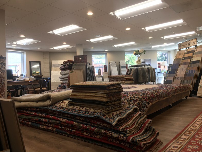 More Photos Of 4418 MacArthur Blvd NW, Washington Storefront Retail Office For Lease