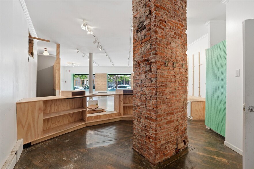 More Photos Of 1600 E Passyunk Ave, Philadelphia Storefront Retail Residential For Sale