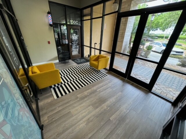 More Photos Of 2295 S Hiawassee Rd, Orlando Office For Sale